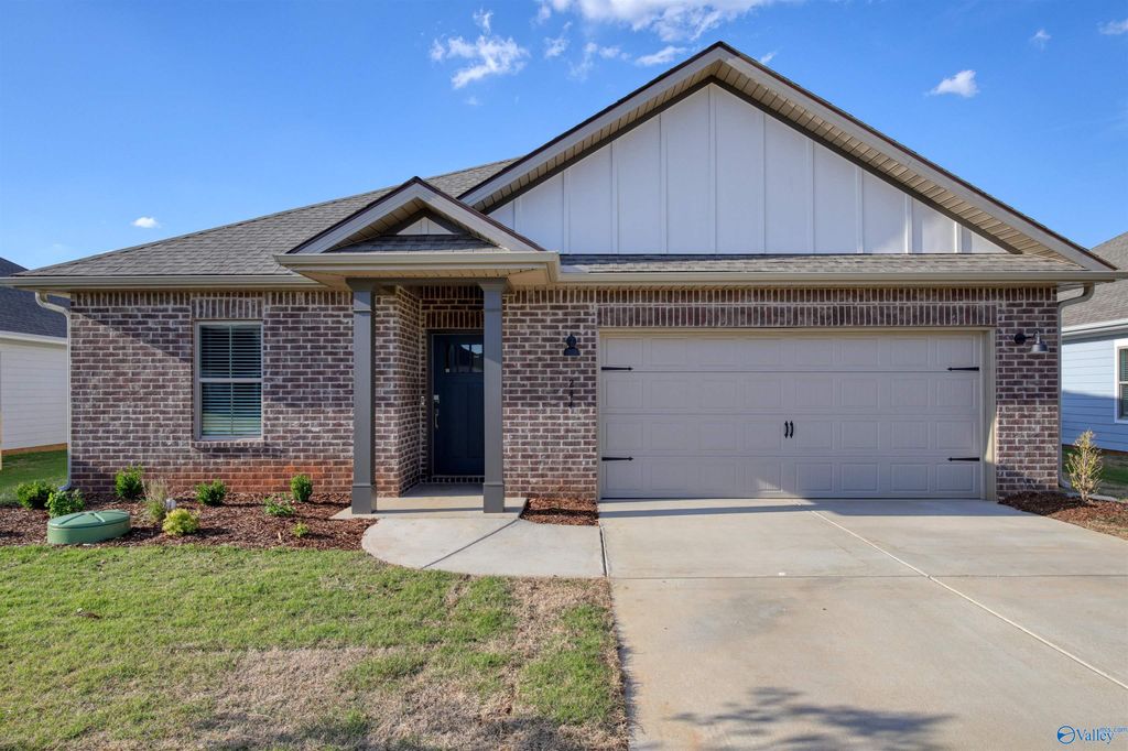244 Paca Lane, Huntsville, AL 35811
