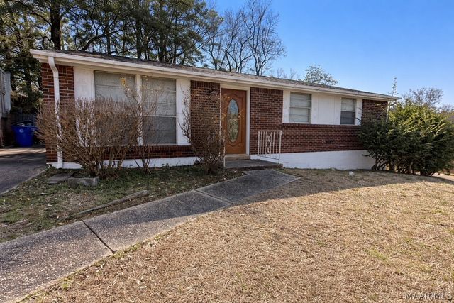 106 White Oak Drive, Prattville, AL 36067