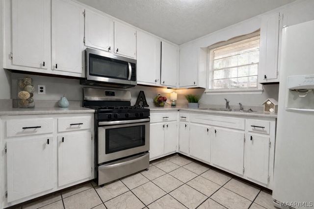 106 White Oak Drive, Prattville, AL 36067