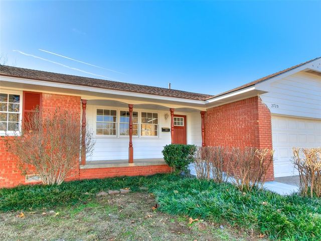 2720 Northampton Place, The Village, OK 73120