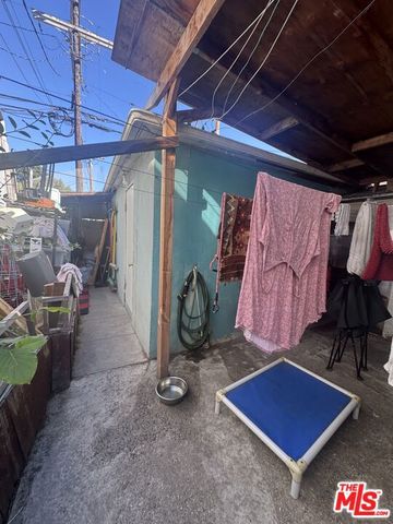 11416 Venice Boulevard, Los Angeles, CA 90066