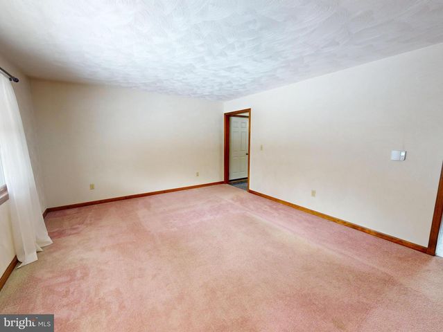 329 E BEAVER ST, Bellefonte, PA 16823