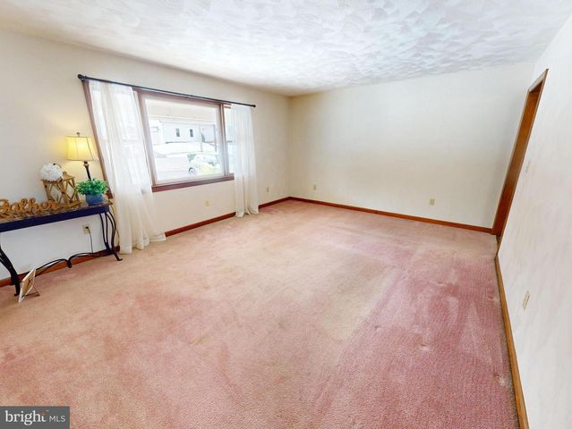 329 E BEAVER ST, Bellefonte, PA 16823