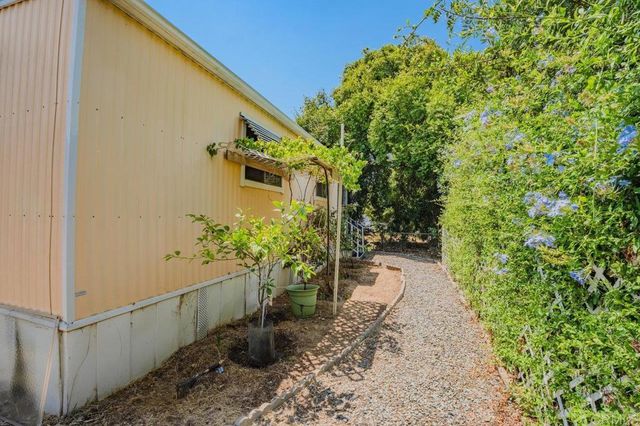 450 E Bradley Avenue SPC 106, El Cajon, CA 92021