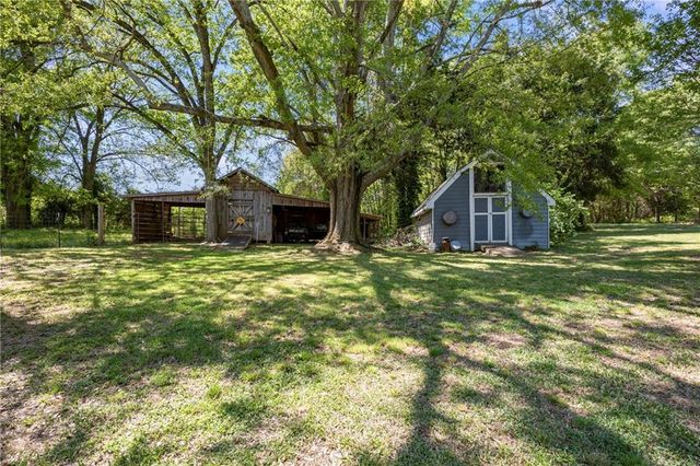151 Ginn Street, Carnesville, GA 30521