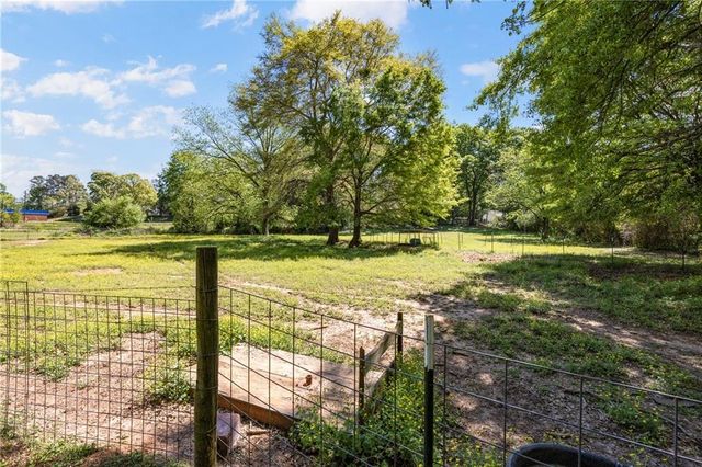 151 Ginn Street, Carnesville, GA 30521