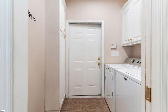 172 Roberts Meadow Loop, Spartanburg, SC 29307