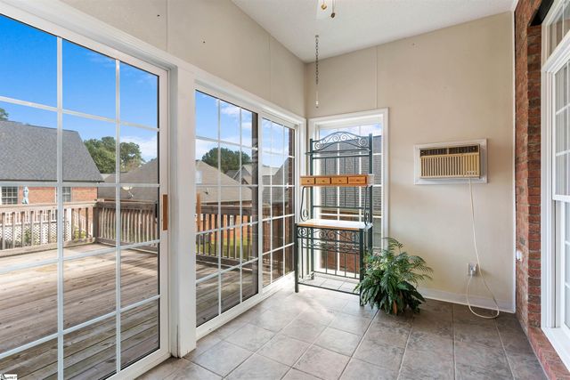 172 Roberts Meadow Loop, Spartanburg, SC 29307