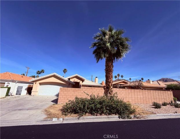 51900 Avenida Madero, La Quinta, CA 92253