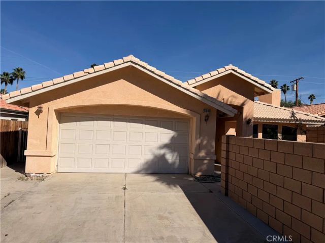 51900 Avenida Madero, La Quinta, CA 92253