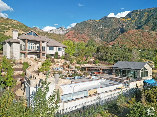 10432 S WASATCH BLVD, Sandy, UT 84092