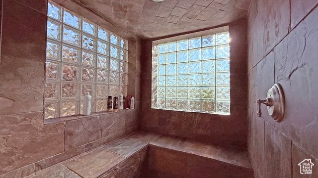 10432 S WASATCH BLVD, Sandy, UT 84092