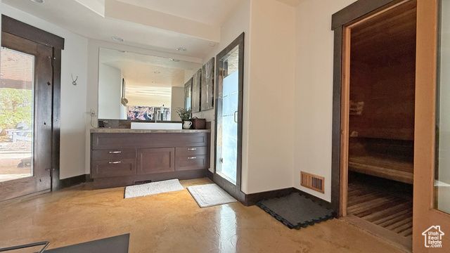 10432 S WASATCH BLVD, Sandy, UT 84092