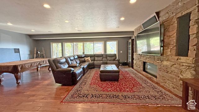 10432 S WASATCH BLVD, Sandy, UT 84092