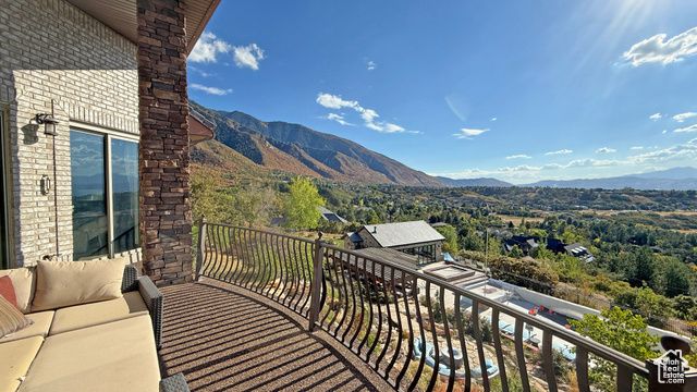 10432 S WASATCH BLVD, Sandy, UT 84092