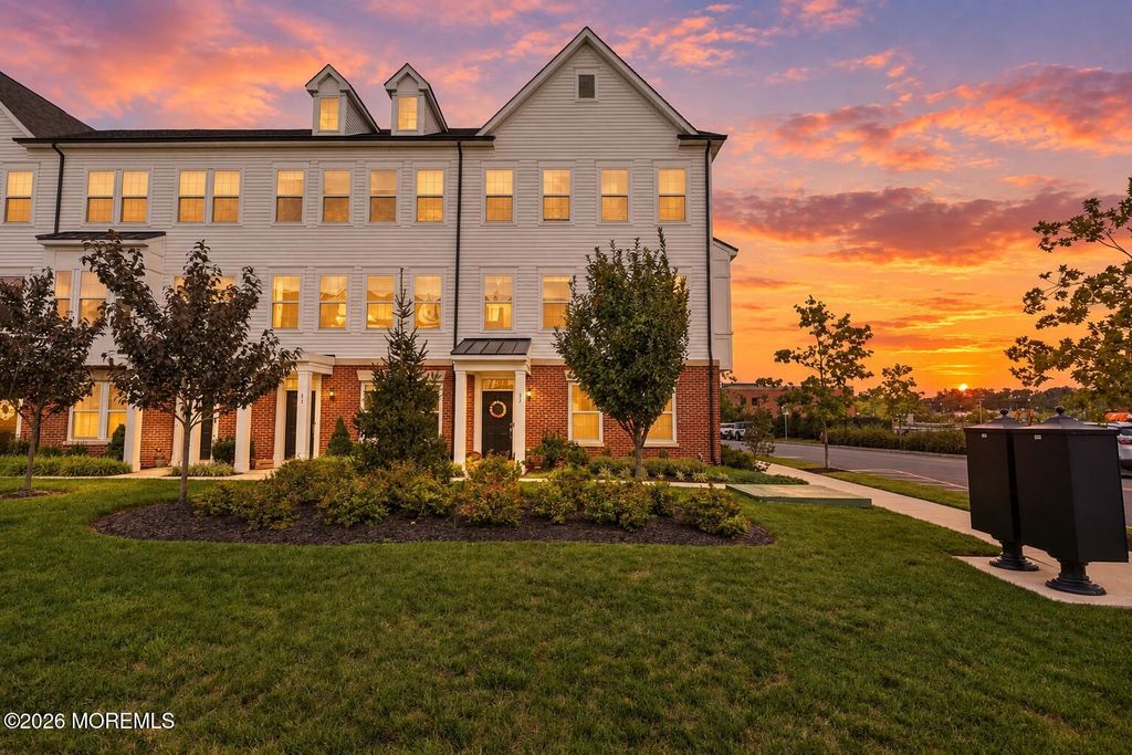 33 Signal Avenue, Oceanport, NJ 07757