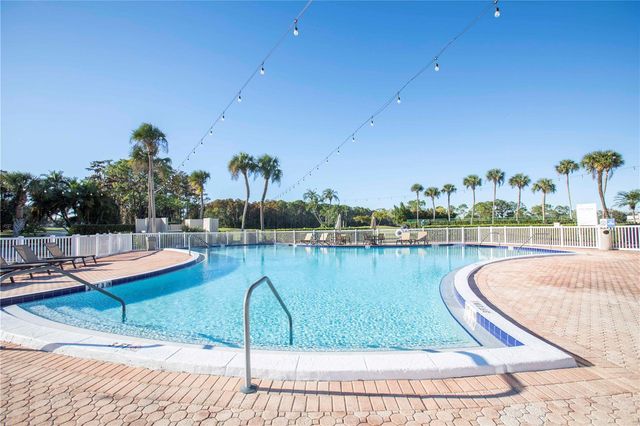 9639 GREENSKEEPER DRIVE 9639, New Port Richey, FL 34655