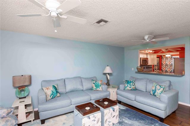 9639 GREENSKEEPER DRIVE 9639, New Port Richey, FL 34655