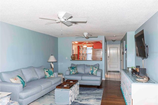9639 GREENSKEEPER DRIVE 9639, New Port Richey, FL 34655