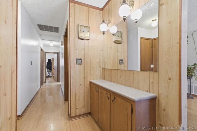 10628 E 18th Street, Tulsa, OK 74128