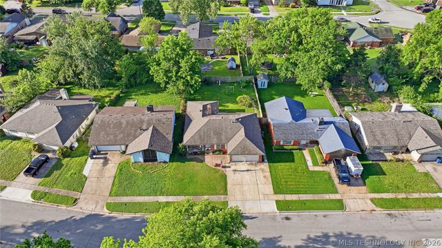 10628 E 18th Street, Tulsa, OK 74128