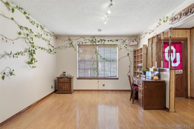 10628 E 18th Street, Tulsa, OK 74128