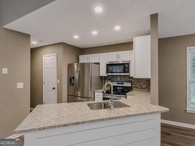 530 Flintlock Drive, Dacula, GA 30019