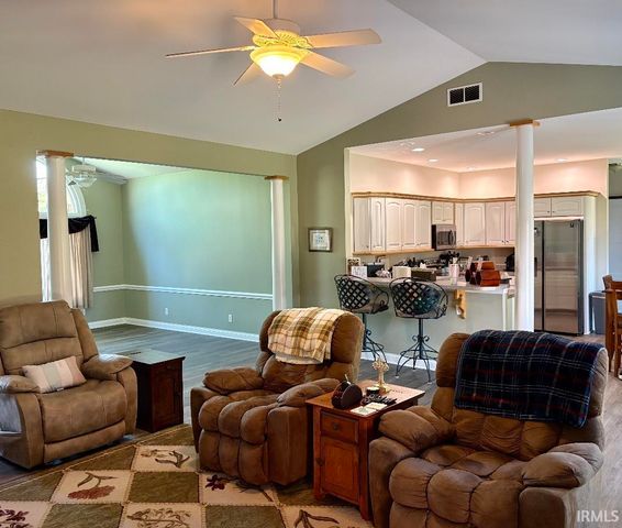 5844 Flagstone Drive, Evansville, IN 47711