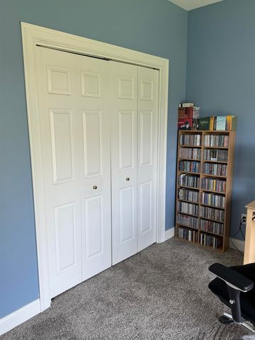 5844 Flagstone Drive, Evansville, IN 47711