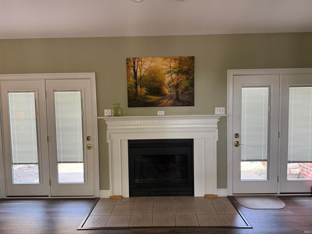 5844 Flagstone Drive, Evansville, IN 47711