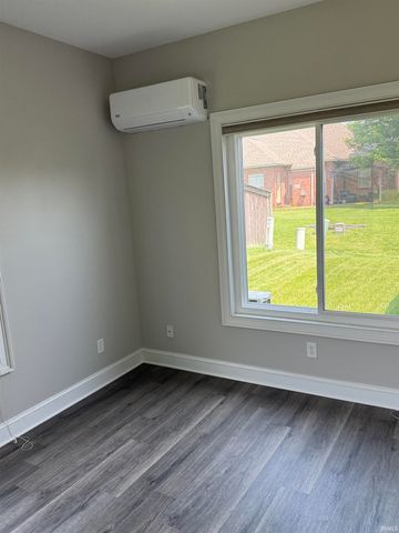 5844 Flagstone Drive, Evansville, IN 47711