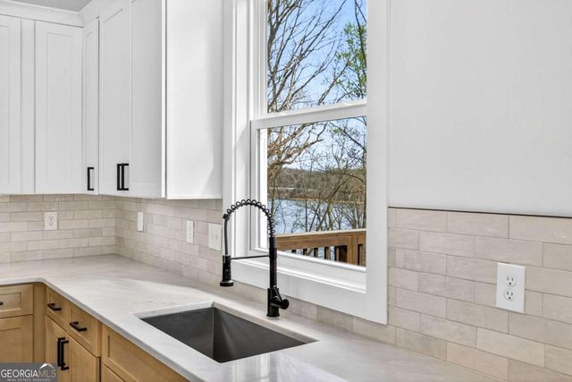 6220 Eagle Court, Gainesville, GA 30506