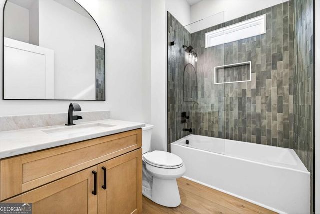 6220 Eagle Court, Gainesville, GA 30506