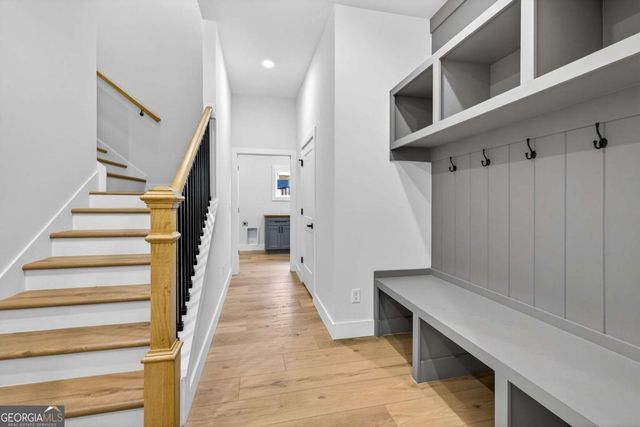 6220 Eagle Court, Gainesville, GA 30506