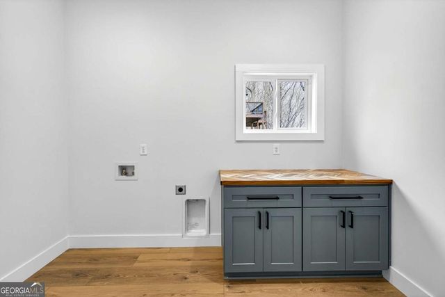 6220 Eagle Court, Gainesville, GA 30506