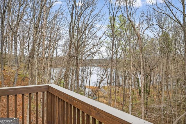 6220 Eagle Court, Gainesville, GA 30506