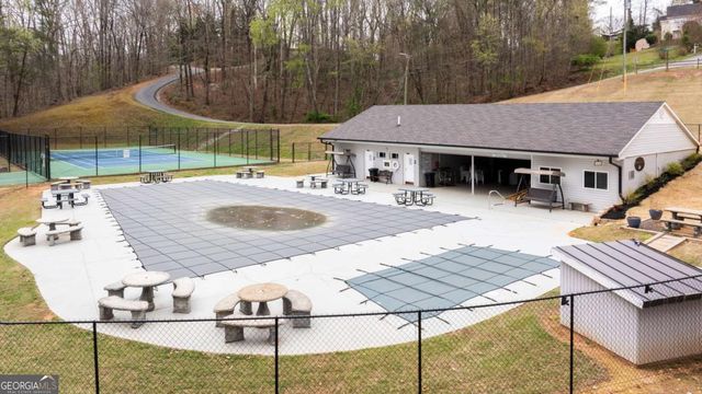 6220 Eagle Court, Gainesville, GA 30506