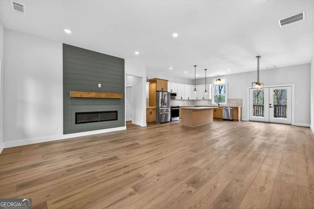 6220 Eagle Court, Gainesville, GA 30506