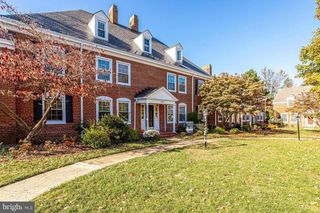 3522 S UTAH ST #B2, Arlington, VA 22206