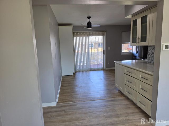 192 Evergreen Road 7B, Edison, NJ 08837