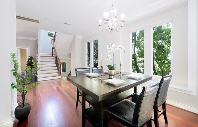 4115 Barnes Street, Houston, TX 77007