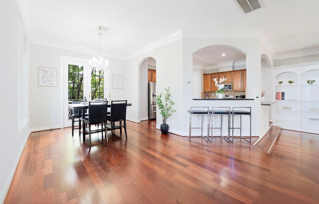 4115 Barnes Street, Houston, TX 77007