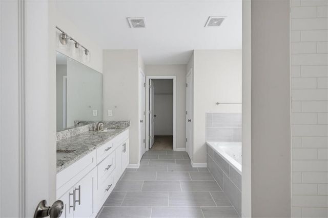 4071 Lucas Lane, Ellenwood, GA 30294