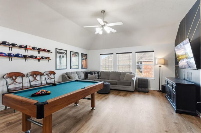 430 Overlook Drive, Friendswood, TX 77546