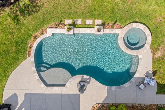 430 Overlook Drive, Friendswood, TX 77546