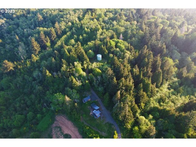 0 Flanagan Rd, Coos Bay, OR 97420
