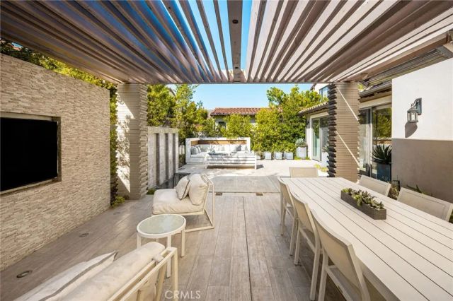 113 Andirons, Irvine, CA 92602
