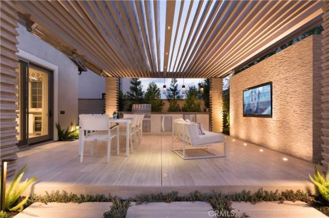 113 Andirons, Irvine, CA 92602