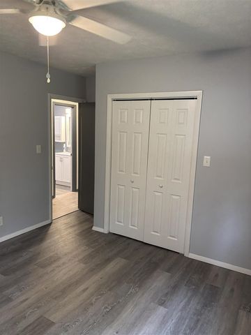 30417 Us-12, Niles, MI 49120