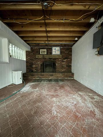 30417 Us-12, Niles, MI 49120